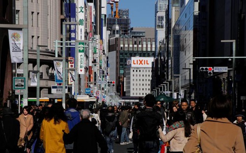 Kinh tế Nhật tăng liền 4 quý, giới đầu tư vẫn lo