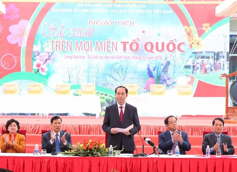 Chủ tịch nước Trần Đại Quang dự Ngày hội “Sắc xuân trên mọi miền Tổ quốc”